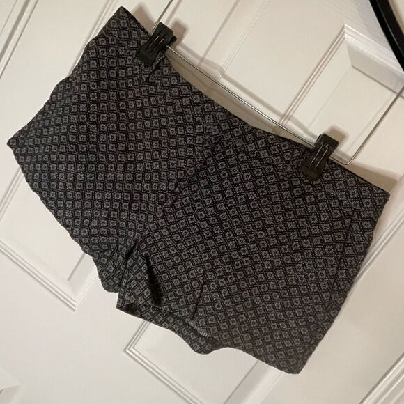 Banana Republic black shorts size 12 - Picture 1 of 5